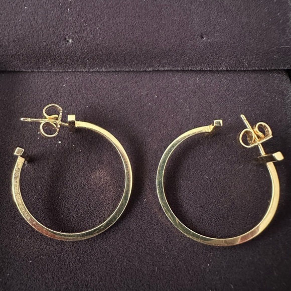 Tiffany & Co T-Hoop Yellow Gold Earrings - Picture 5 of 7